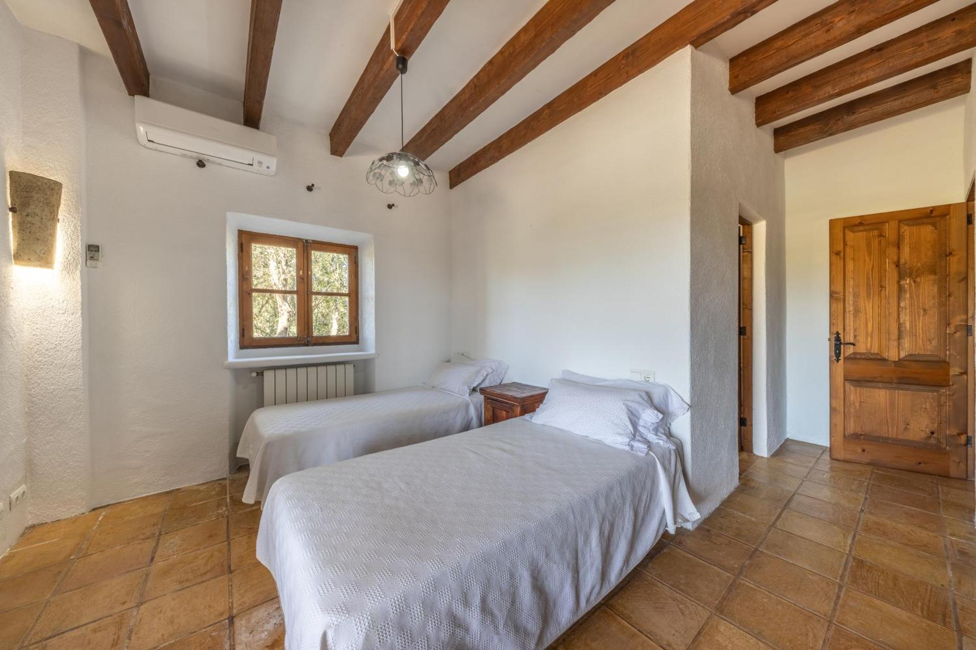 Villa Bovis Gran By Feseal